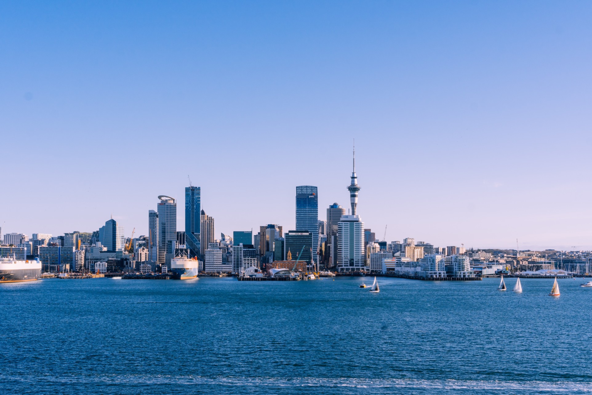 Become an Accredited Employer with NZ Visa Connections